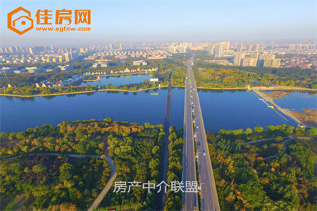 丽景名郡紧邻四实小佛山中学精装修证满两年送储藏室