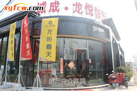 西郊上学不用接送！110平套三带库房！全明户型！随时看房